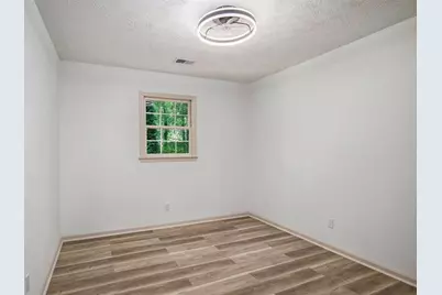 608 Pamela Court, Lawrenceville, GA 30044 - Photo 17