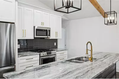 2212 Cloverdale Drive SE, Atlanta, GA 30316 - Photo 9