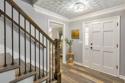 2581 Oak Village Place NE, Marietta, GA 30062 - Photo 13