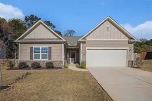 609 Bentwater Wy, Hoschton, GA 30548 - Photo 1