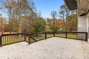 14440 Cogburn Rd, Alpharetta, GA 30004 - Photo 17