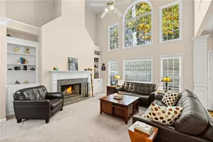 8035 Sandorn Dr, Roswell, GA 30075 - Photo 9