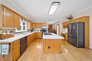 5711 Brynwood Circle NW, Acworth, GA 30101 - Photo 9