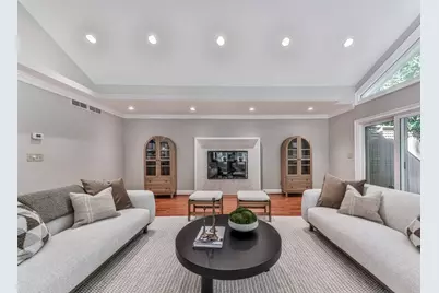 646 Darlington Circle NE, Atlanta, GA 30305 - Photo 19