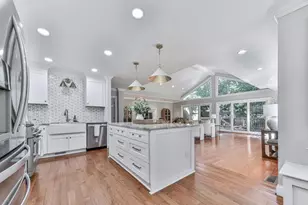 646 Darlington Cir NE, Atlanta, GA 30305 - Photo 11