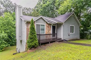 2654 Laurel View Dr, Snellville, GA 30039 - Photo 3