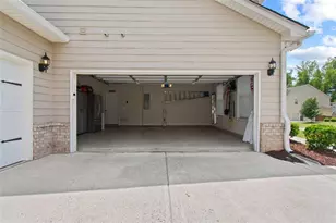 6725 Sweet Cherry Ln, Cumming, GA 30040 - Photo 23