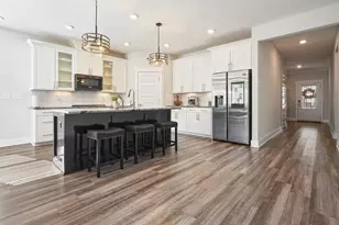 330 Davis Ln, Woodstock, GA 30188 - Photo 9