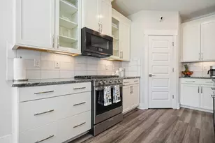 330 Davis Ln, Woodstock, GA 30188 - Photo 11