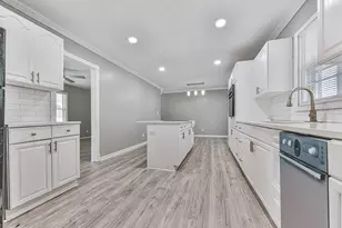 6266 Auburn Dr, Riverdale, GA 30296 - Photo 11