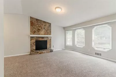 2218 Lowtrail Court, Lithonia, GA 30058 - Photo 11