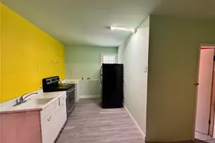 1639 Burks Dr, Morrow, GA 30260 - Photo 7