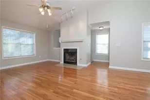 816 Glenleaf Dr, Peachtree Corners, GA 30092 - Photo 3