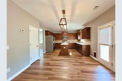 206 Christopher Drive, Byron, GA 31008 - Photo 9