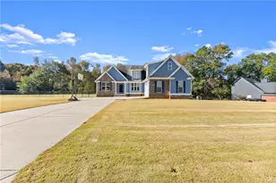 95 Lola St, Colbert, GA 30628 - Photo 7