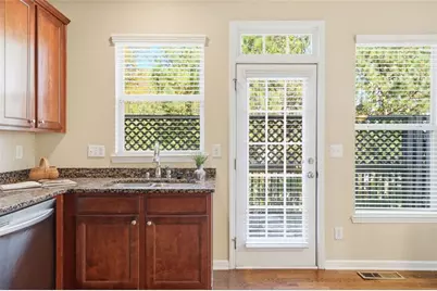 1186 Ridenour Boulevard NW #5, Kennesaw, GA 30152 - Photo 15