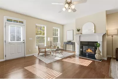 1186 Ridenour Boulevard NW #5, Kennesaw, GA 30152 - Photo 5