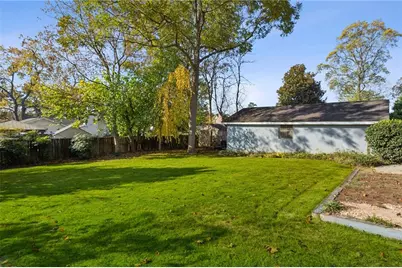 327 Stewart Avenue NW, Marietta, GA 30064 - Photo 27