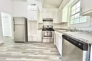 688 Plainville Dr, Atlanta, GA 30331 - Photo 9