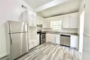 688 Plainville Dr, Atlanta, GA 30331 - Photo 11