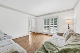2065 Innsfail Dr, Snellville, GA 30078 - Photo 9
