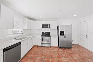 1416 Woodland Hills Dr NE, Atlanta, GA 30324 - Photo 15