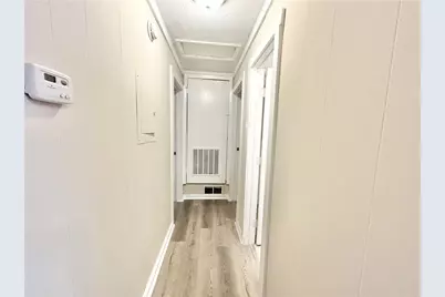 6450 Raymond Drive, Union City, GA 30291 - Photo 13