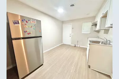 6450 Raymond Drive, Union City, GA 30291 - Photo 3