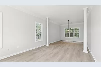 818 Pond View Court, Sugar Hill, GA 30518 - Photo 9