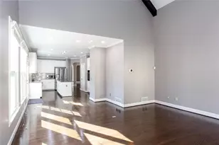 11925 Stradford Wood, Roswell, GA 30076 - Photo 9