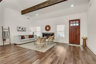 1318 Bluefield Dr SW, Atlanta, GA 30310 - Photo 9