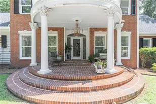 1167 E Lake Dr, Gainesville, GA 30506 - Photo 3