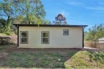 2698 Mango Circle NW, Atlanta, GA 30318 - Photo 23