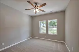 2698 Mango Cir NW, Atlanta, GA 30318 - Photo 17