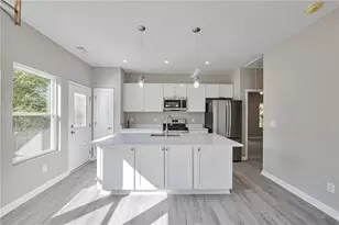 2698 Mango Cir NW, Atlanta, GA 30318 - Photo 11