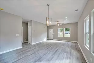 2698 Mango Cir NW, Atlanta, GA 30318 - Photo 9