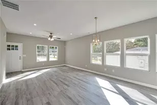 2698 Mango Cir NW, Atlanta, GA 30318 - Photo 9