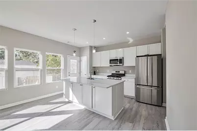 2698 Mango Circle NW, Atlanta, GA 30318 - Photo 9