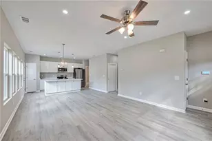 2698 Mango Cir NW, Atlanta, GA 30318 - Photo 3
