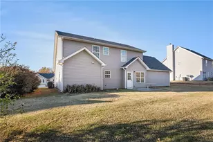 4149 Meadow Point Dr, Gillsville, GA 30543 - Photo 25