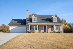 4149 Meadow Point Dr, Gillsville, GA 30543 - Photo 1