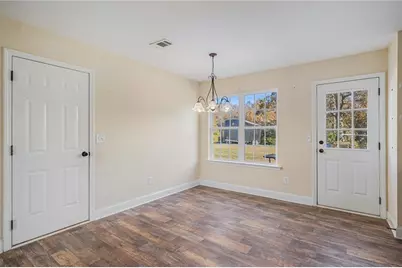 4149 Meadow Point Drive, Gillsville, GA 30543 - Photo 9