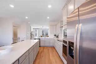 305 Cobalt Dr, Fayetteville, GA 30214 - Photo 5