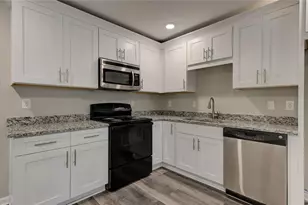 23 Club Dr, Locust Grove, GA 30248 - Photo 17