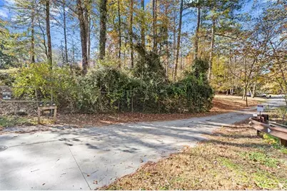 1099 Burnt Hickory Road NW, Marietta, GA 30064 - Photo 5