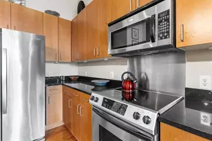 711 Cosmopolitan Dr NE, Atlanta, GA 30324 - Photo 15