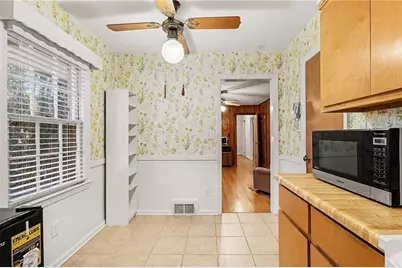 1777 Rosalind Drive NE, Atlanta, GA 30329 - Photo 9