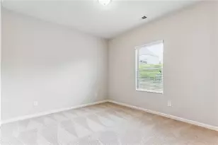 5530 Mirror Lake Dr, Cumming, GA 30028 - Photo 25