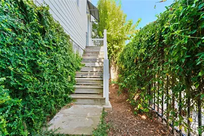 590 Bismark Road NE, Atlanta, GA 30324 - Photo 37