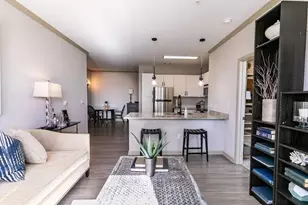 1000 Ashwood Pkwy, Dunwoody, GA 30338 - Photo 9